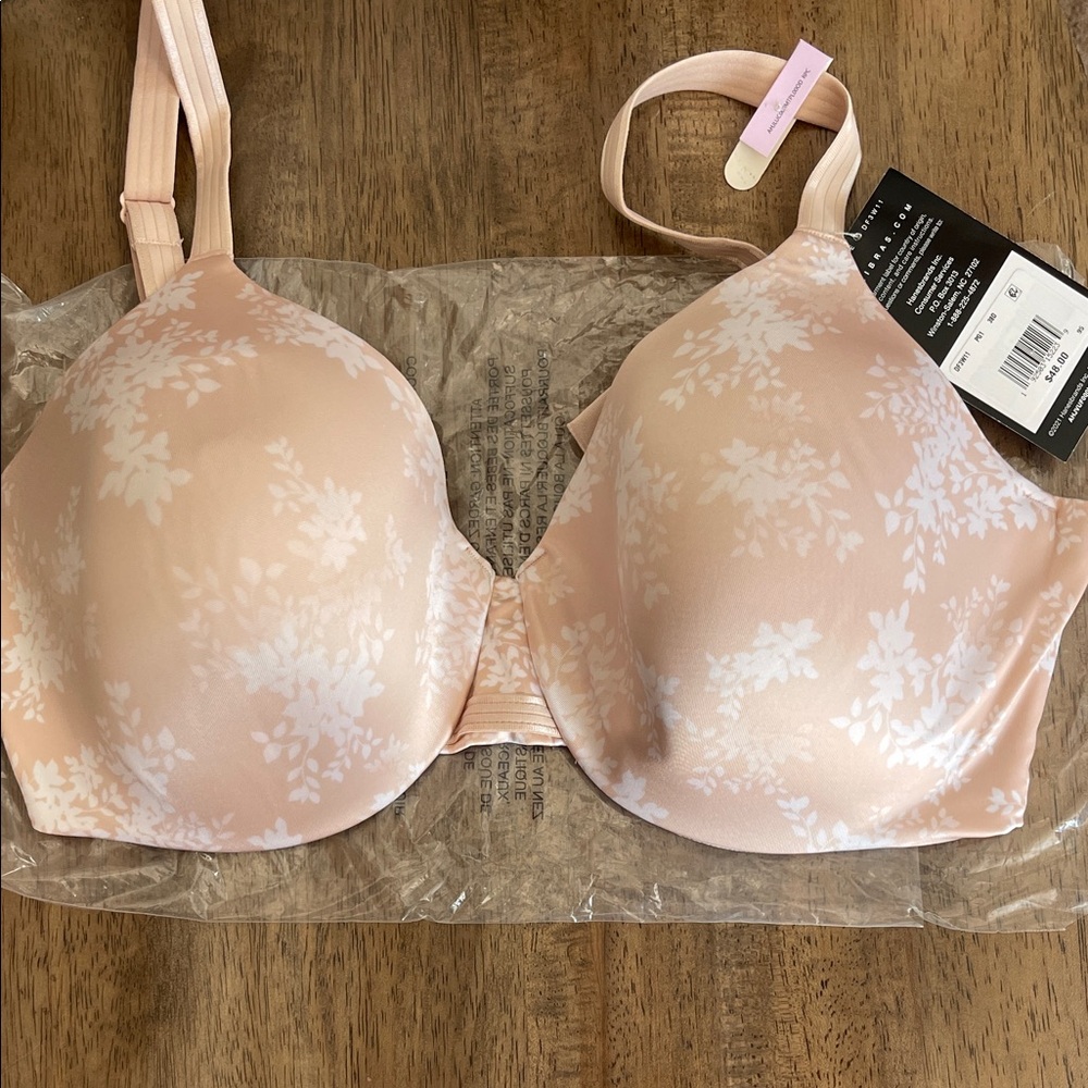 Bali Light Pink Floral T-Shirt Bra with Molded Cups